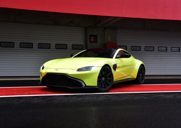 阿斯顿·马丁 V8 Vantage 2018款 4.0T V8